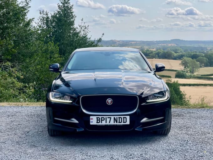 2025 Jaguar Xe