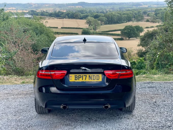 2025 Jaguar Xe