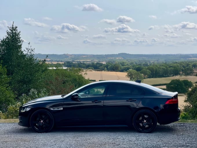 2025 Jaguar Xe