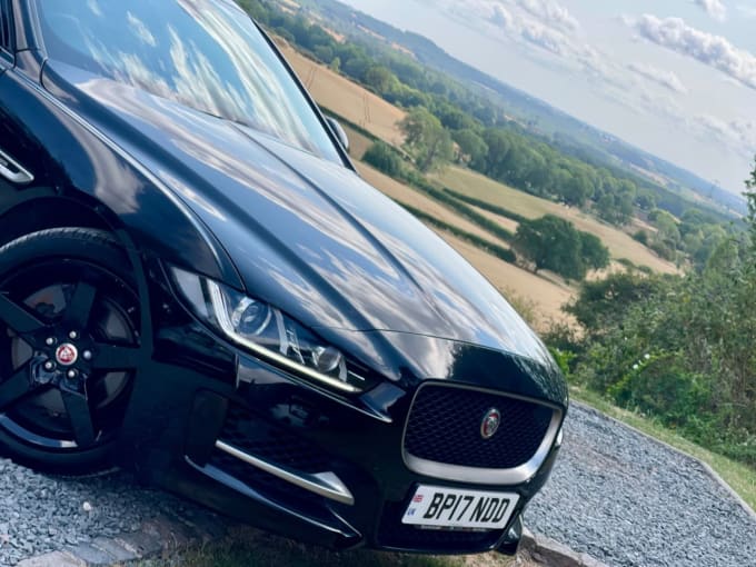 2025 Jaguar Xe