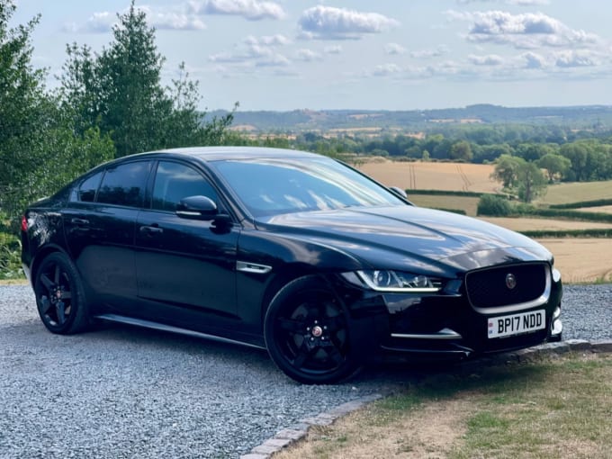 2025 Jaguar Xe