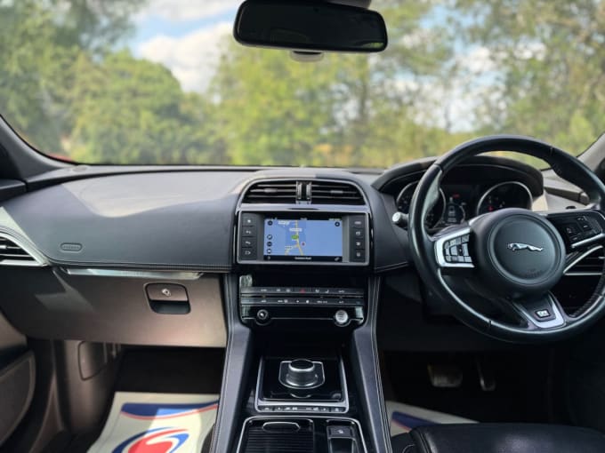 2025 Jaguar F-pace