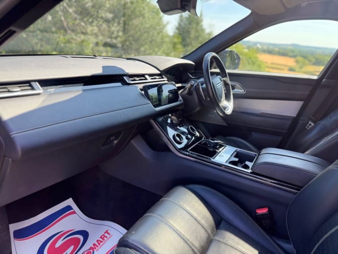2025 Land Rover Range Rover Velar