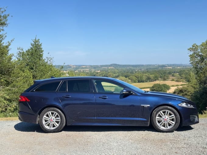 2025 Jaguar Xf