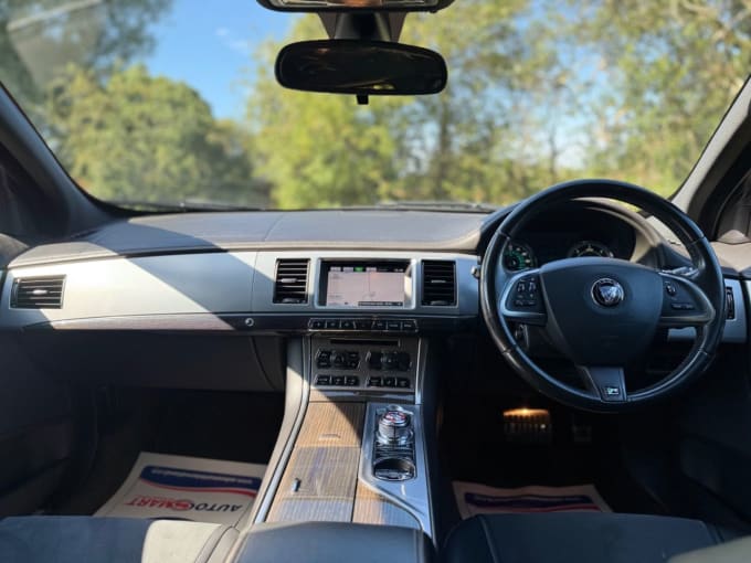 2025 Jaguar Xf