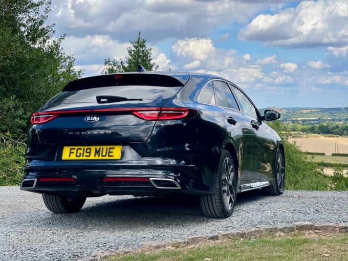 2025 Kia Proceed