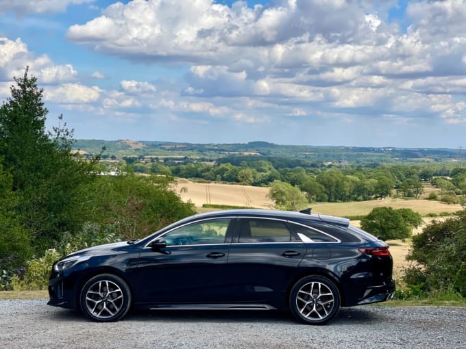 2025 Kia Proceed