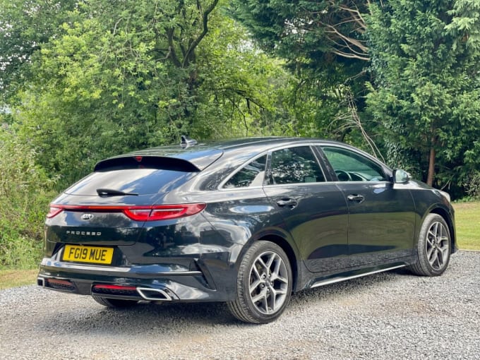 2025 Kia Proceed