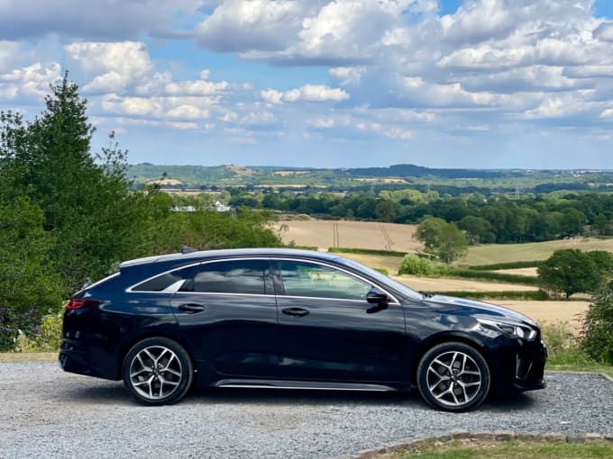 2025 Kia Proceed
