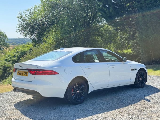 2025 Jaguar Xf