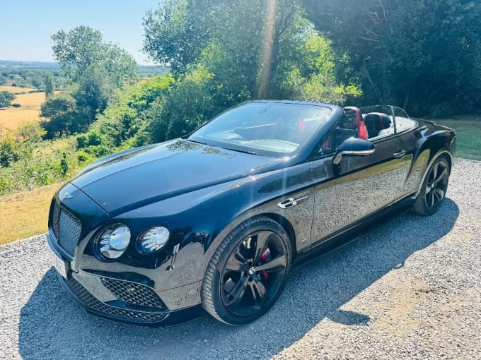 2025 Bentley Continental