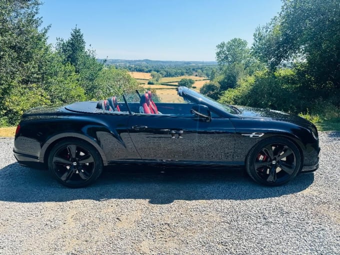 2025 Bentley Continental