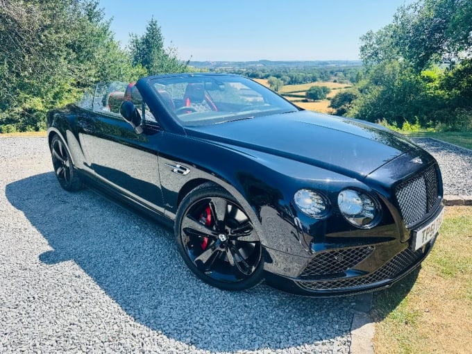 2025 Bentley Continental