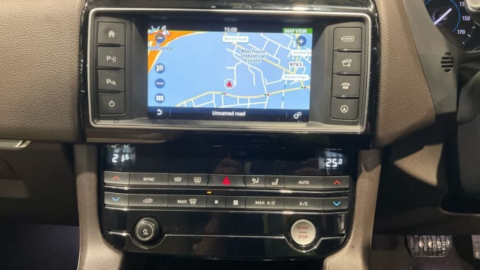 2025 Jaguar F-pace