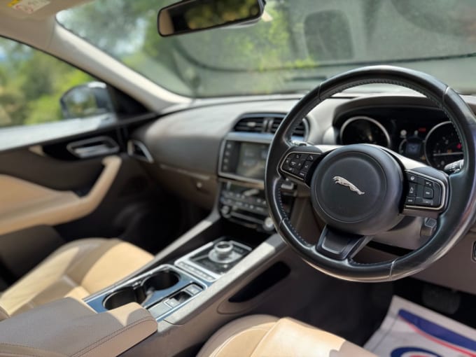 2025 Jaguar F-pace