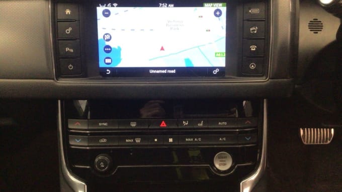 2025 Jaguar Xf