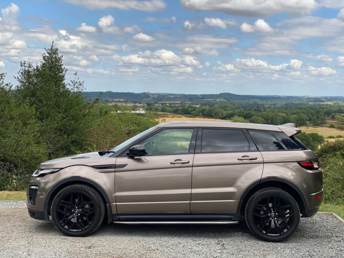 2025 Land Rover Range Rover Evoque