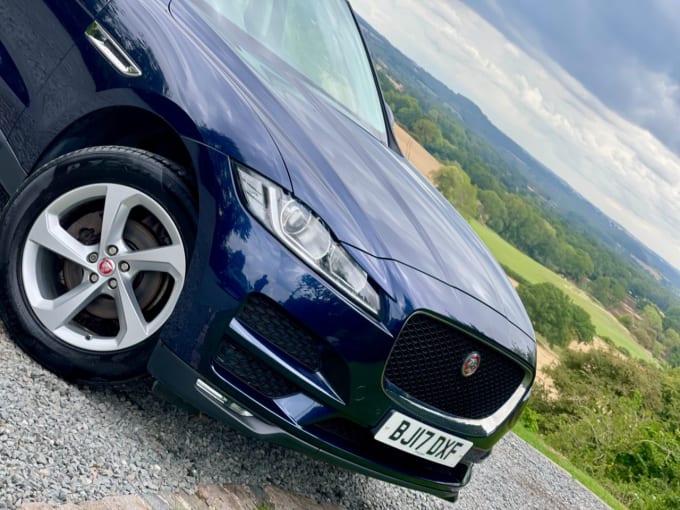 2025 Jaguar F-pace