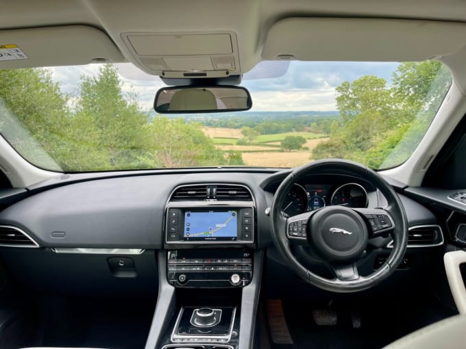 2025 Jaguar F-pace