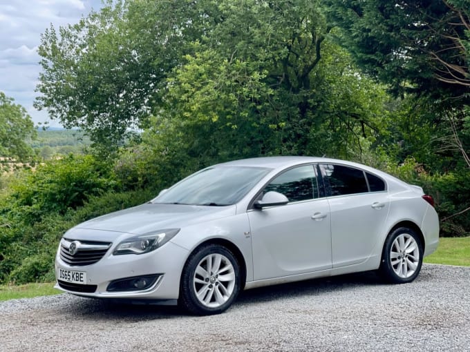 2025 Vauxhall Insignia