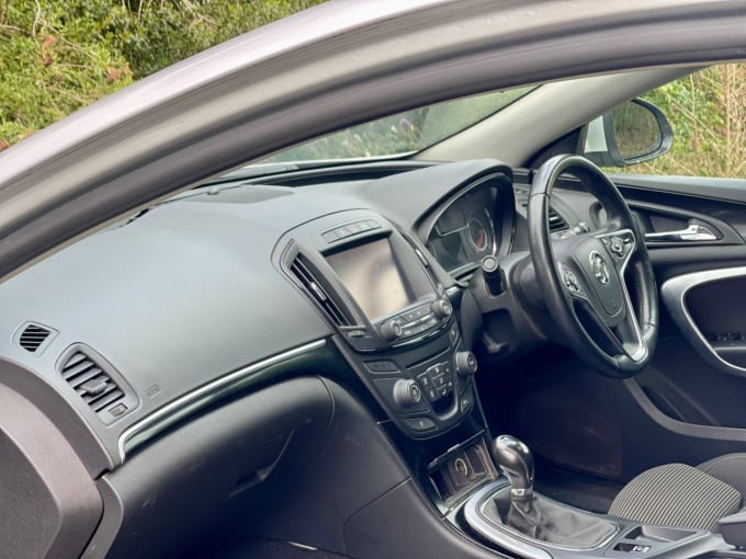 2025 Vauxhall Insignia