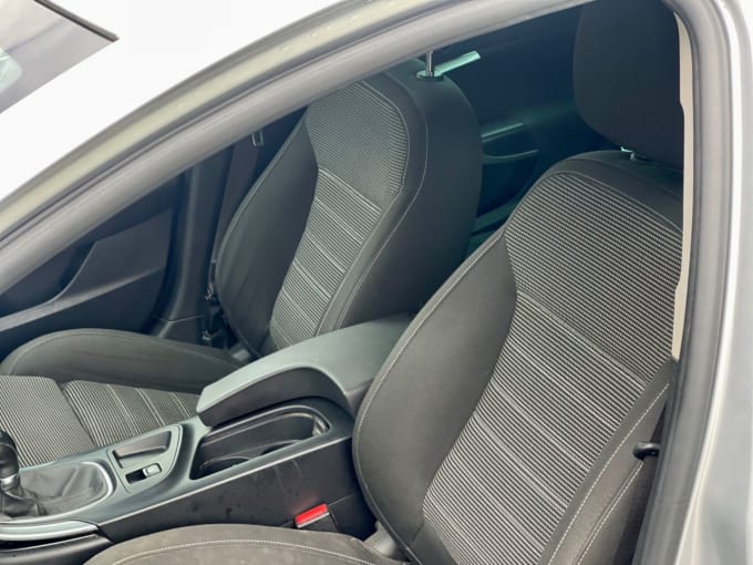 2025 Vauxhall Insignia