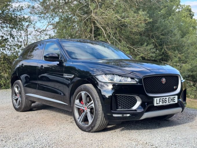 2025 Jaguar F-pace