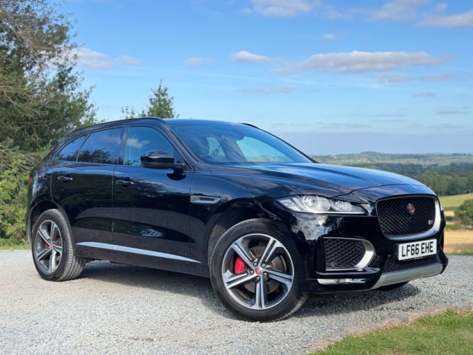 2025 Jaguar F-pace