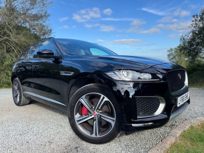 2025 Jaguar F-pace