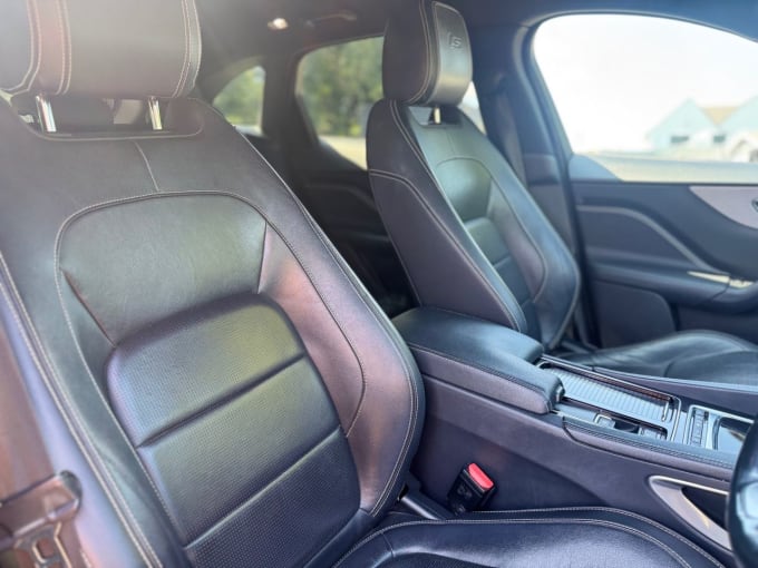 2025 Jaguar F-pace