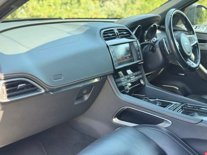 2025 Jaguar F-pace