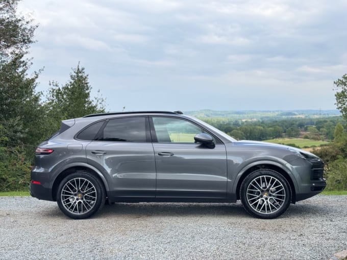 2025 Porsche Cayenne