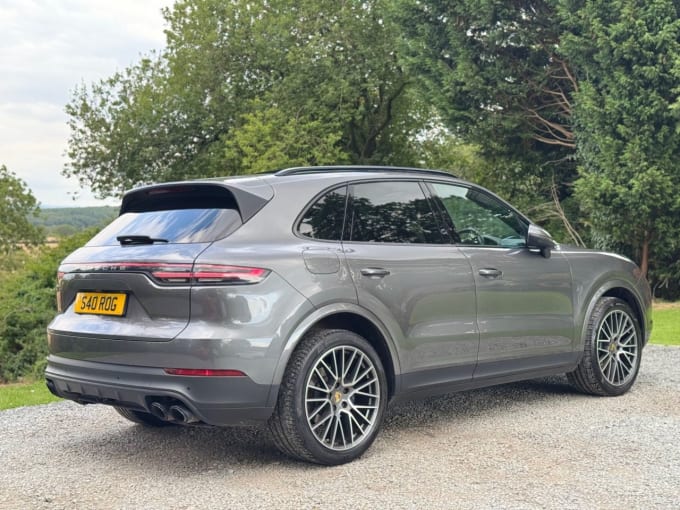 2025 Porsche Cayenne