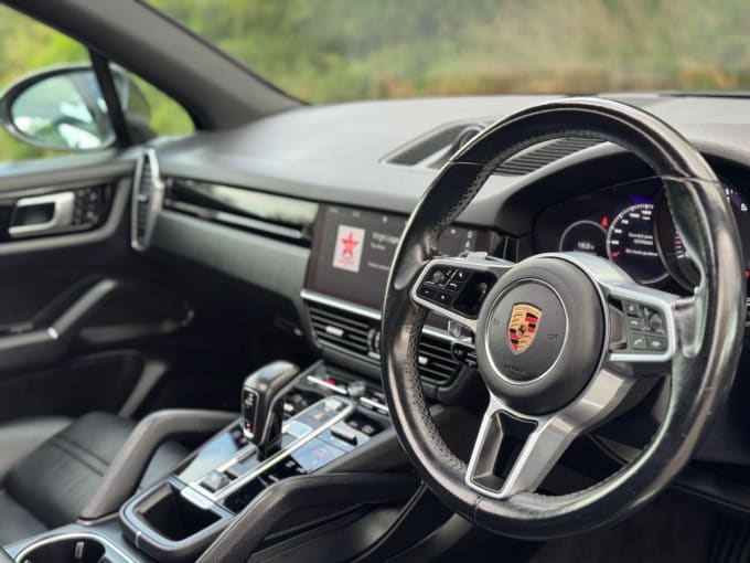 2025 Porsche Cayenne