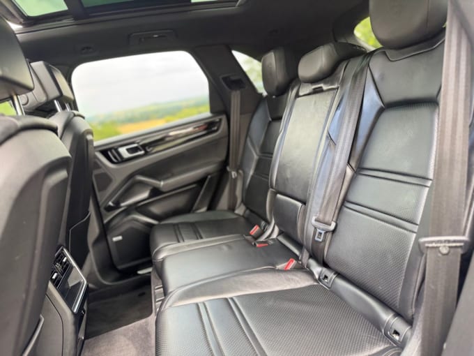 2025 Porsche Cayenne
