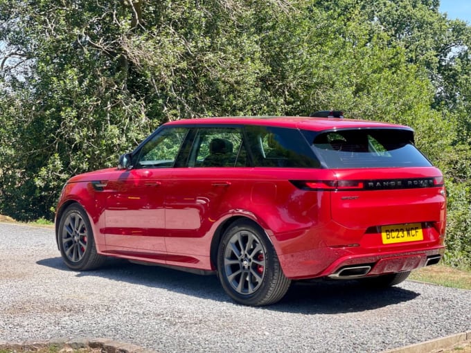 2025 Land Rover Range Rover Sport