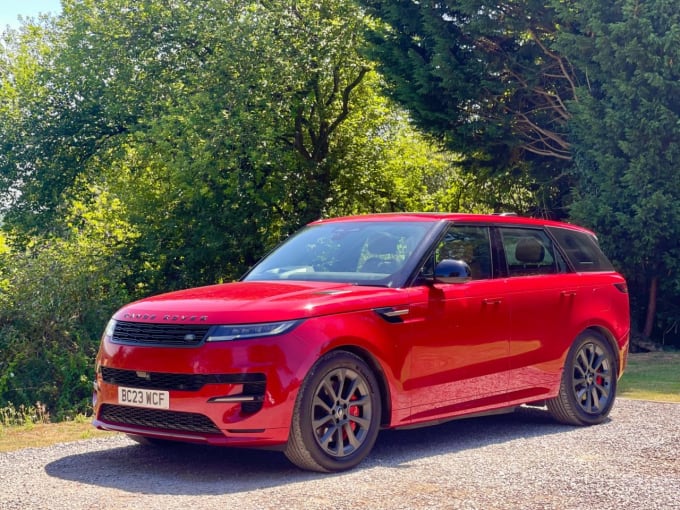 2025 Land Rover Range Rover Sport