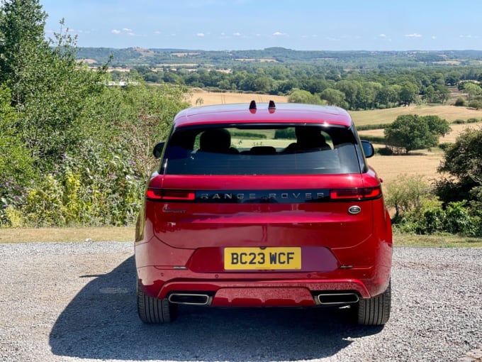 2025 Land Rover Range Rover Sport