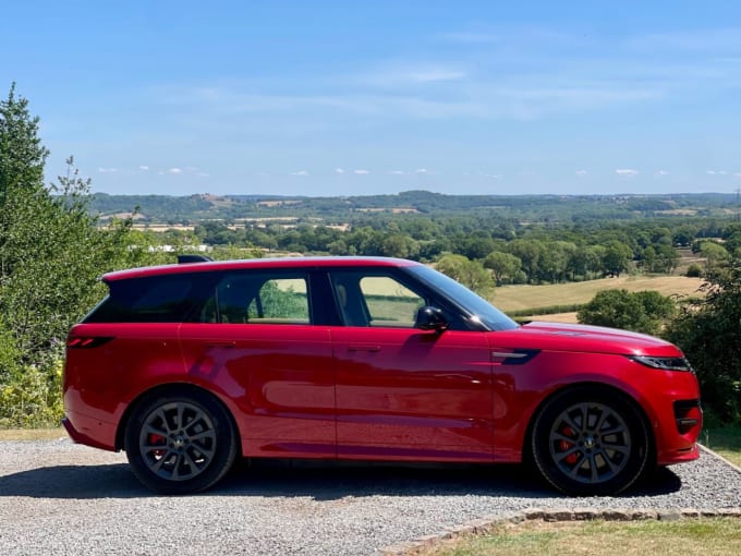 2025 Land Rover Range Rover Sport