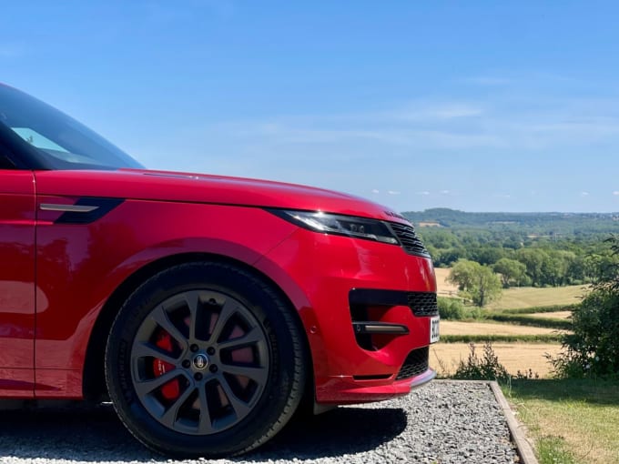 2025 Land Rover Range Rover Sport