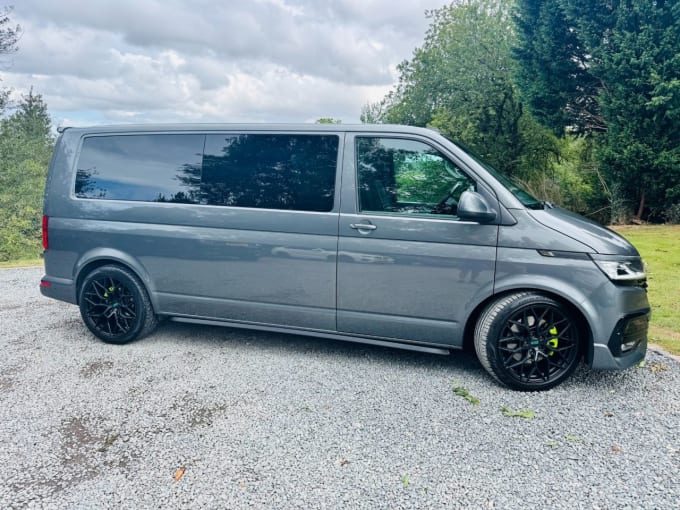 2025 Volkswagen Transporter