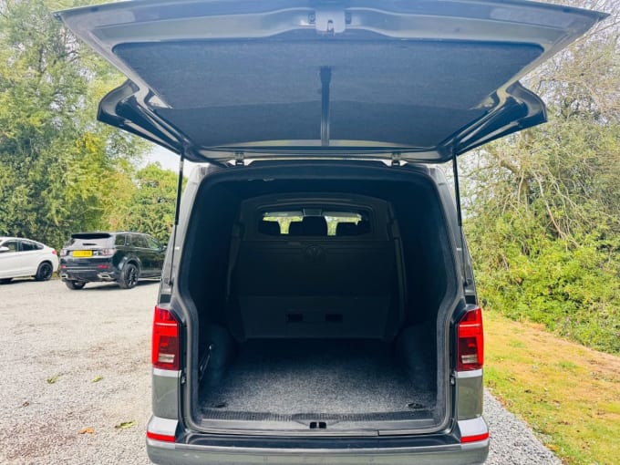2025 Volkswagen Transporter