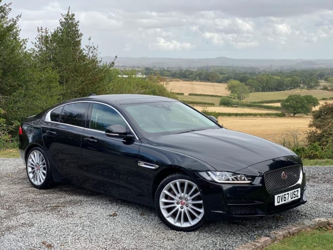 2025 Jaguar Xe