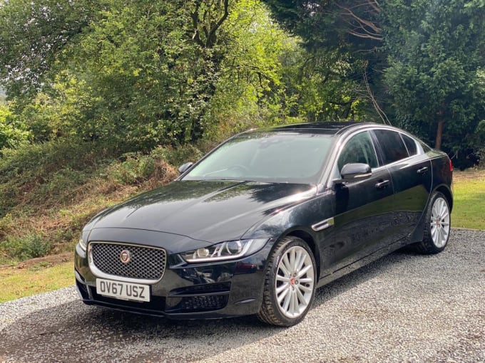 2025 Jaguar Xe