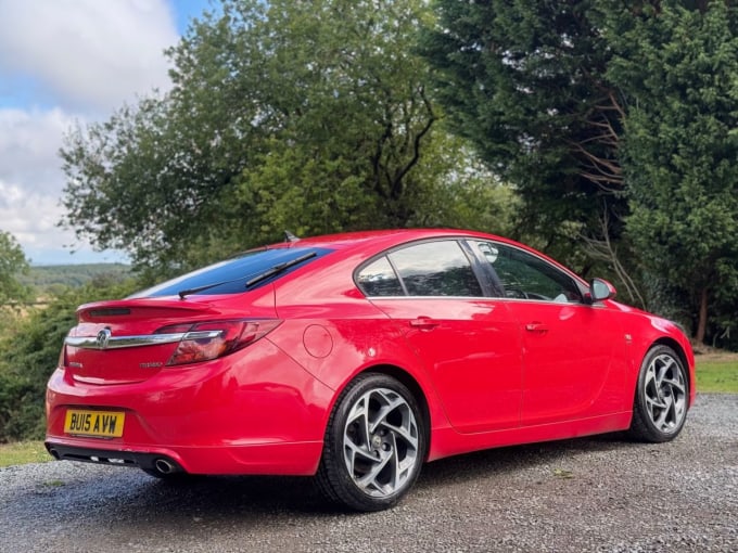 2025 Vauxhall Insignia