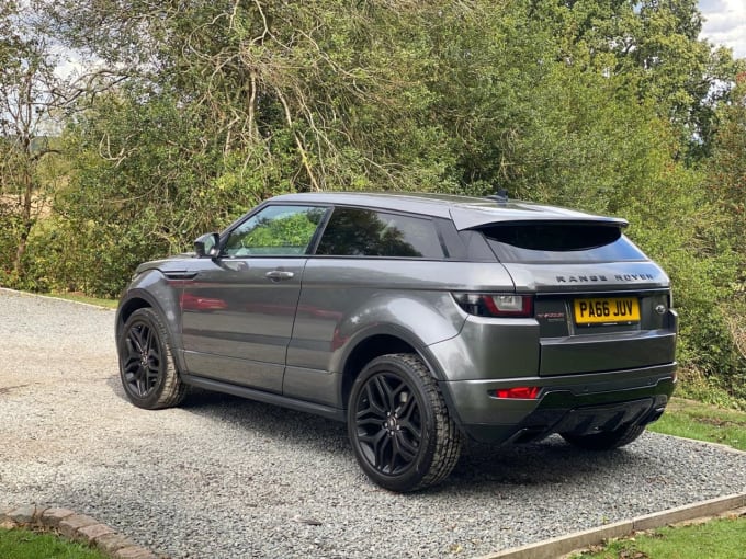 2025 Land Rover Range Rover Evoque
