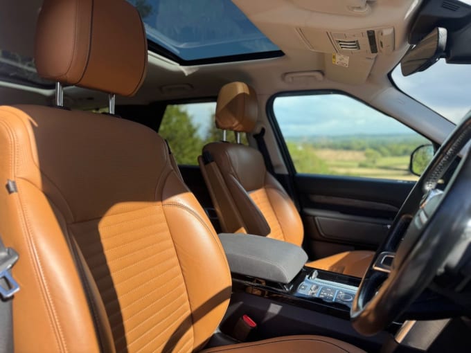 2025 Land Rover Discovery