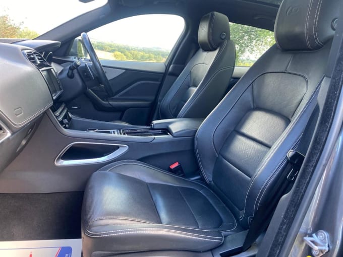 2025 Jaguar F-pace