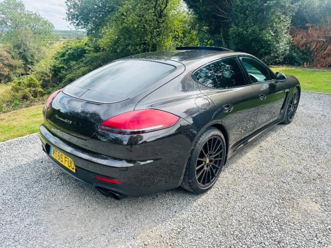 2025 Porsche Panamera