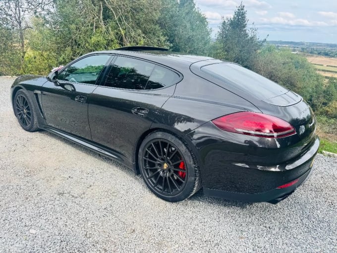 2025 Porsche Panamera